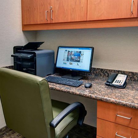 Hampton Inn & Suites Astoria Eksteriør bilde