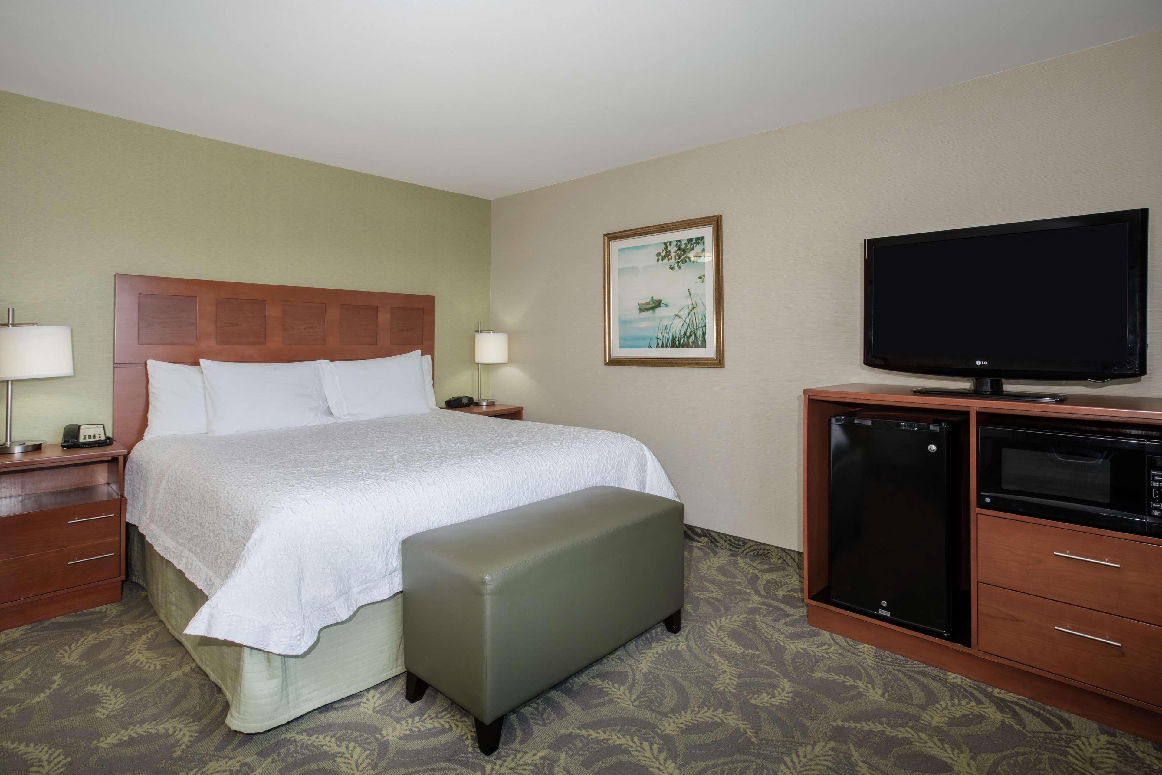Hampton Inn & Suites Astoria Eksteriør bilde