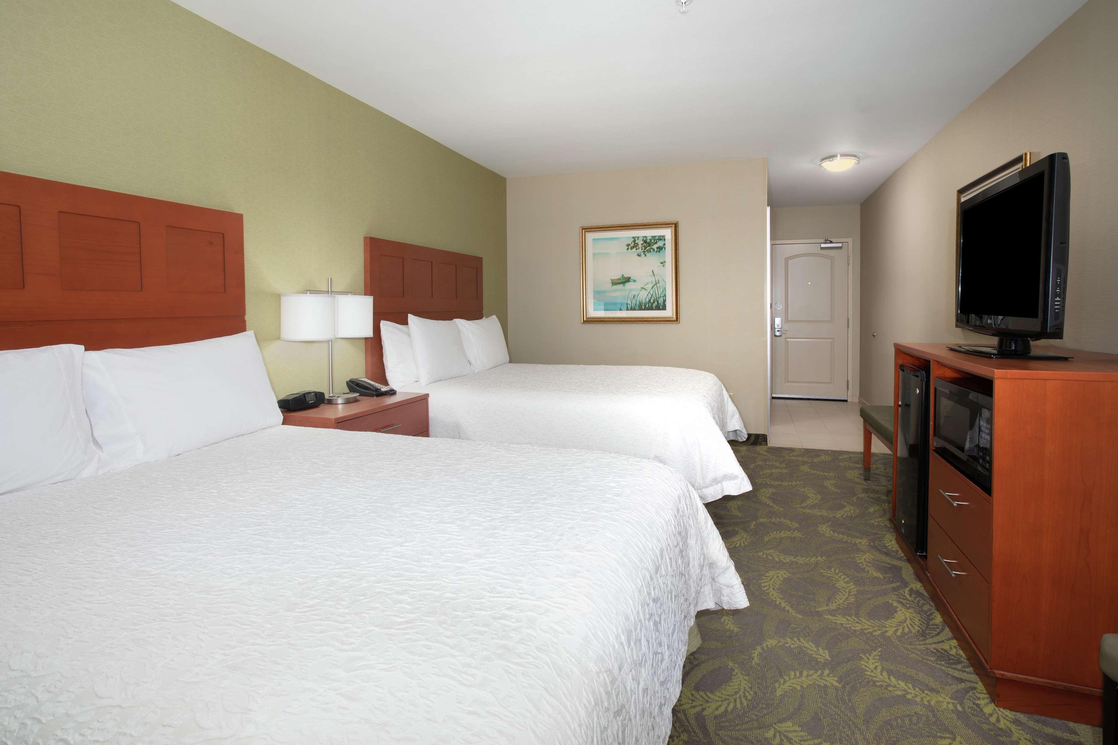 Hampton Inn & Suites Astoria Eksteriør bilde