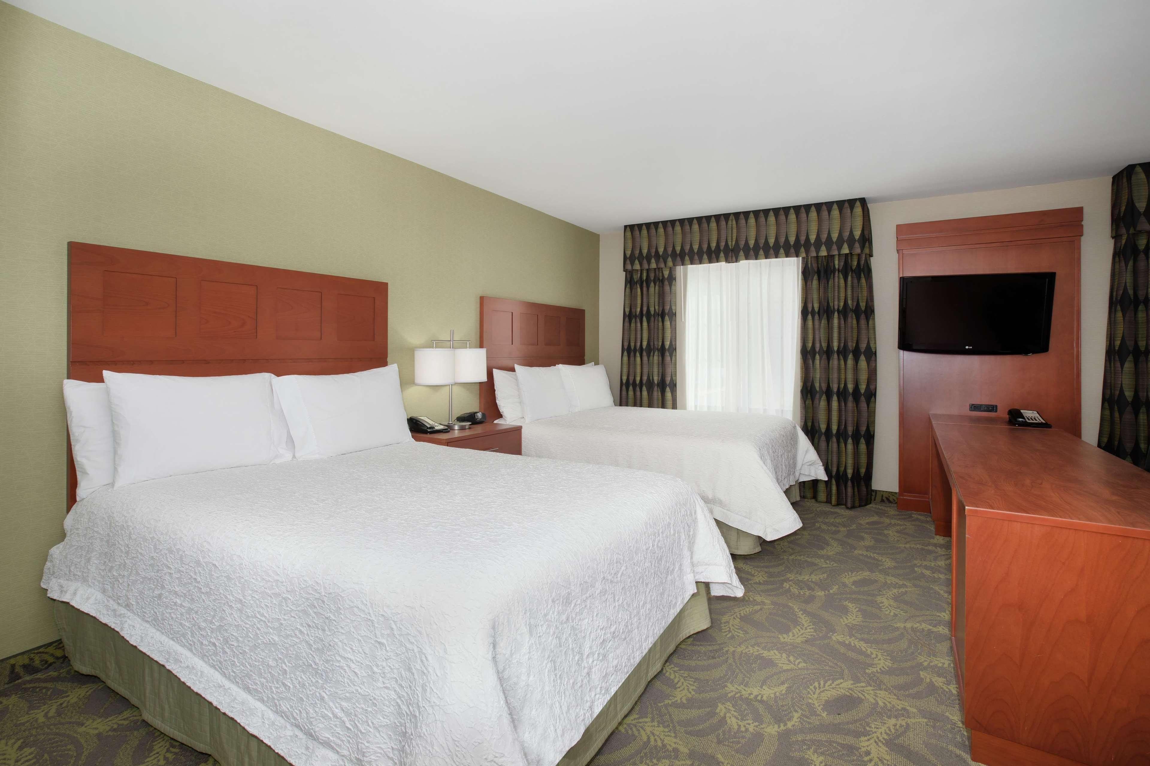 Hampton Inn & Suites Astoria Eksteriør bilde