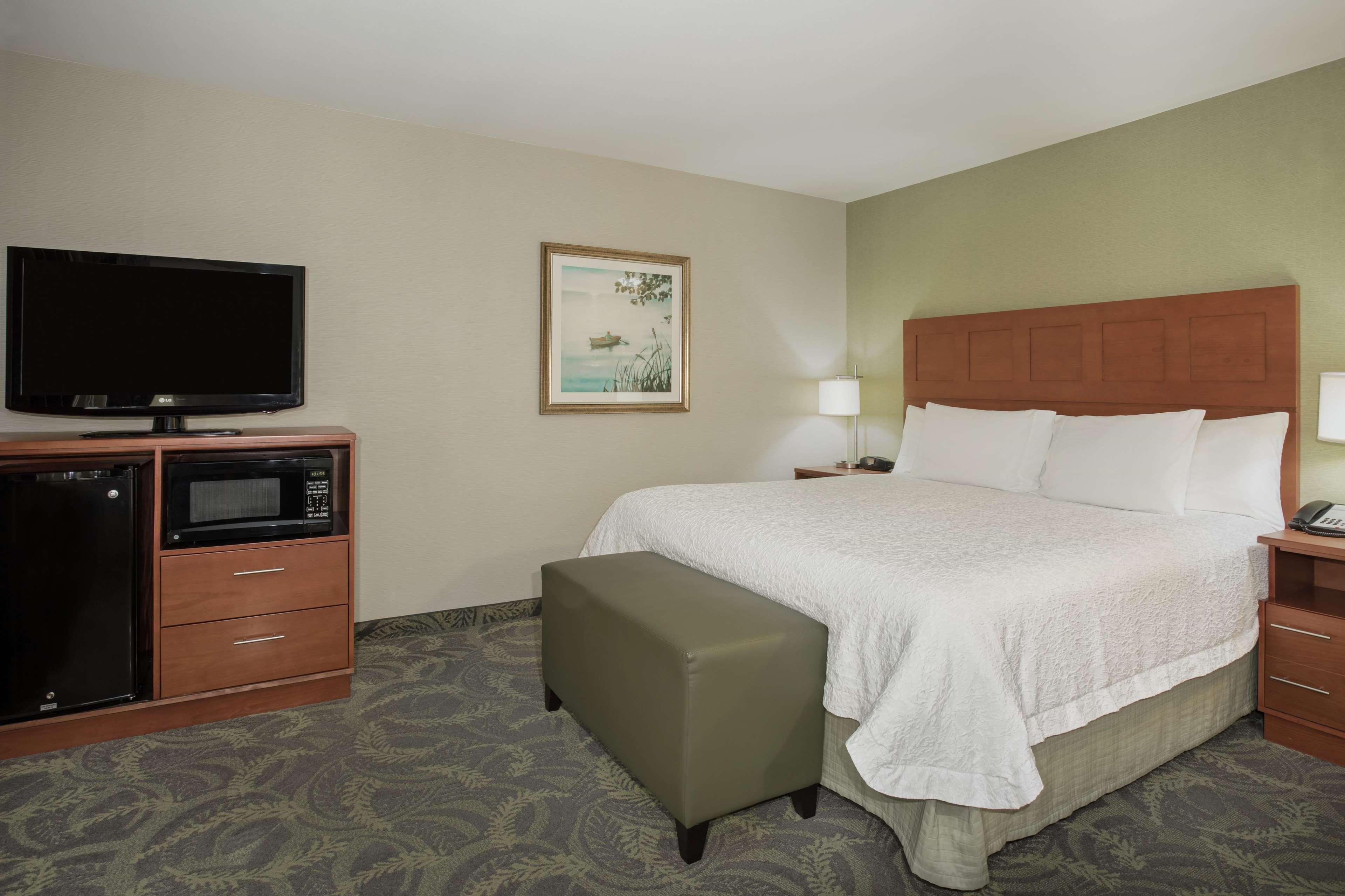 Hampton Inn & Suites Astoria Eksteriør bilde