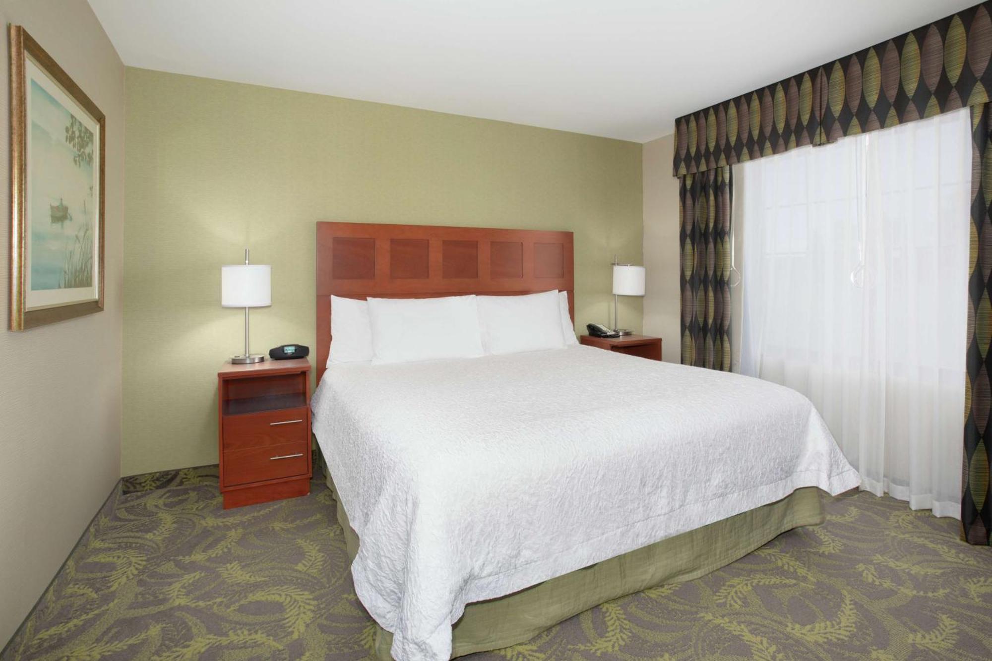 Hampton Inn & Suites Astoria Eksteriør bilde